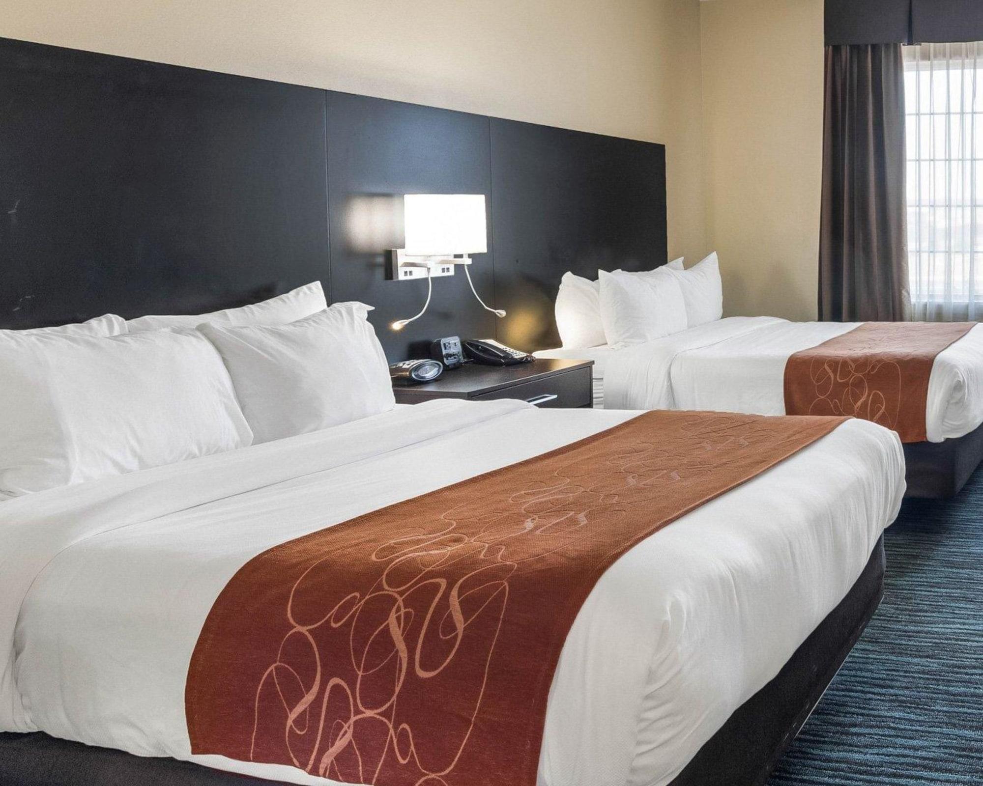 Comfort Suites Odessa Extérieur photo
