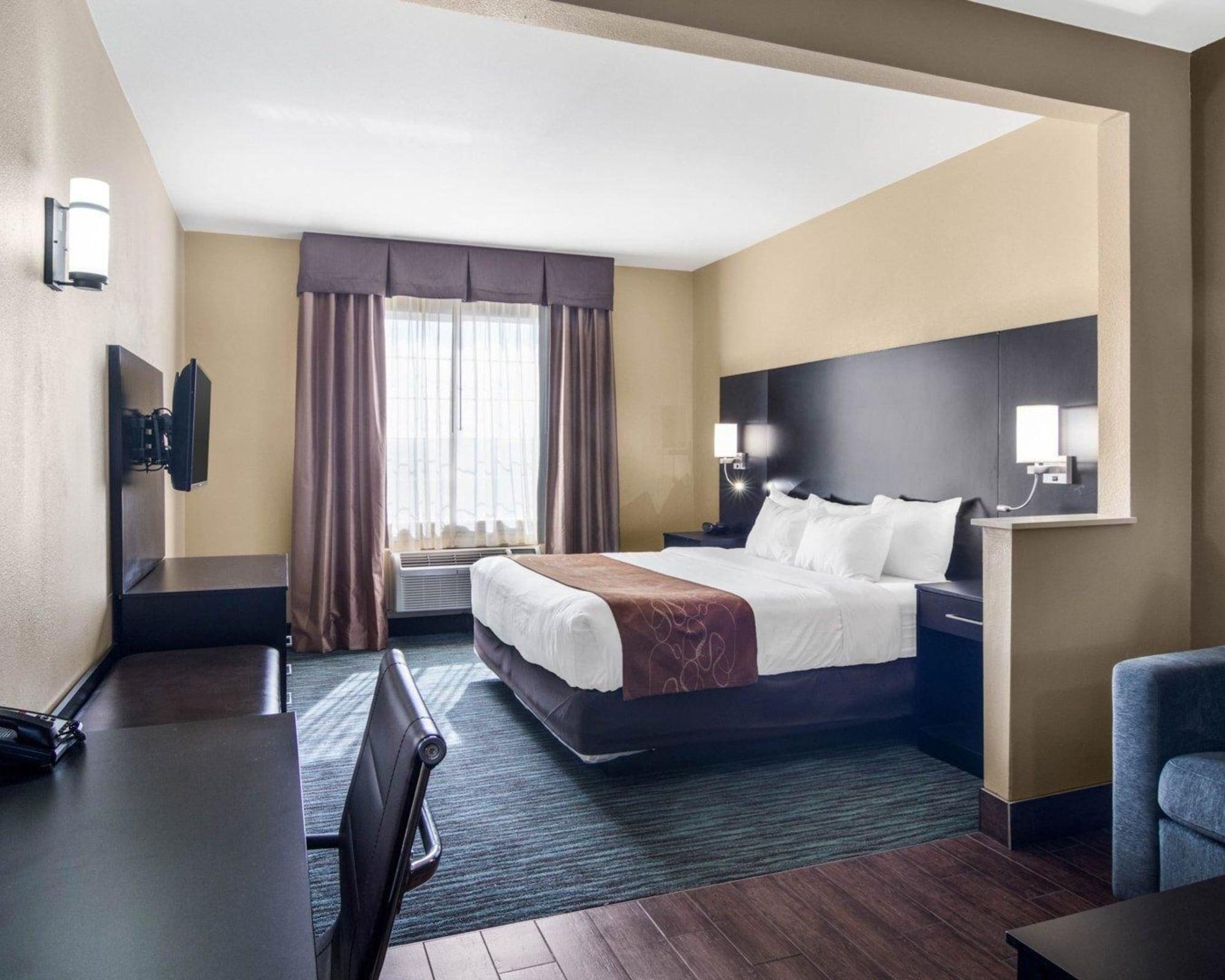 Comfort Suites Odessa Extérieur photo