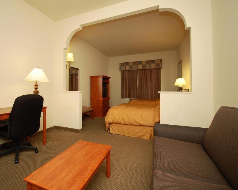 Comfort Suites Odessa Extérieur photo