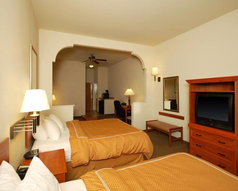 Comfort Suites Odessa Extérieur photo