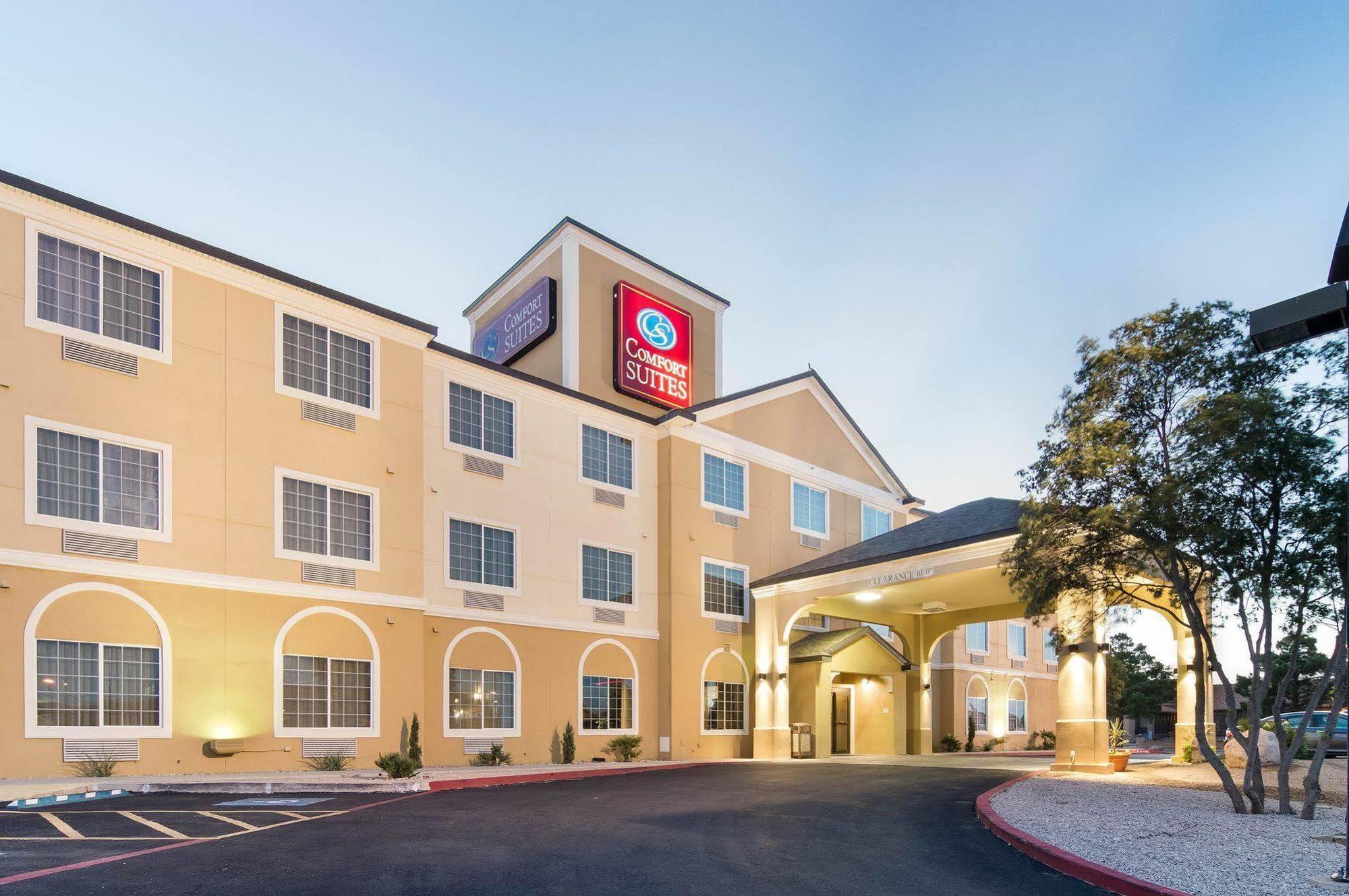 Comfort Suites Odessa Extérieur photo