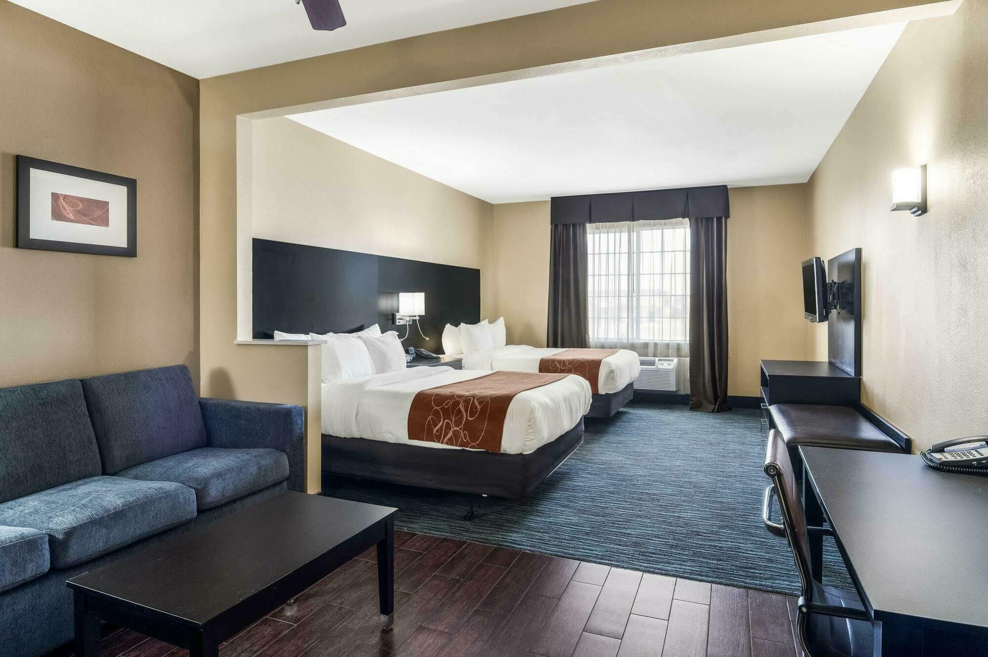 Comfort Suites Odessa Extérieur photo
