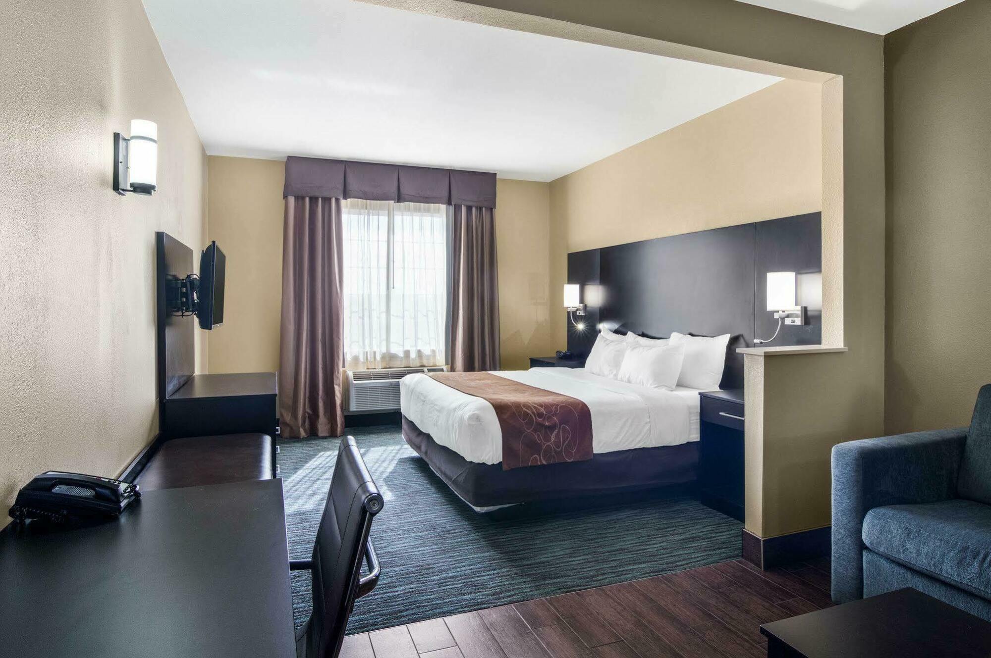 Comfort Suites Odessa Extérieur photo